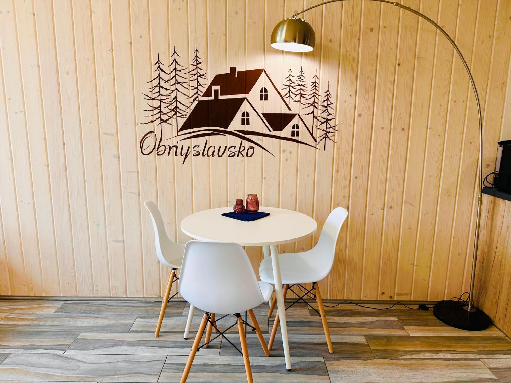 Obriyslavsko Villa Екстериор снимка